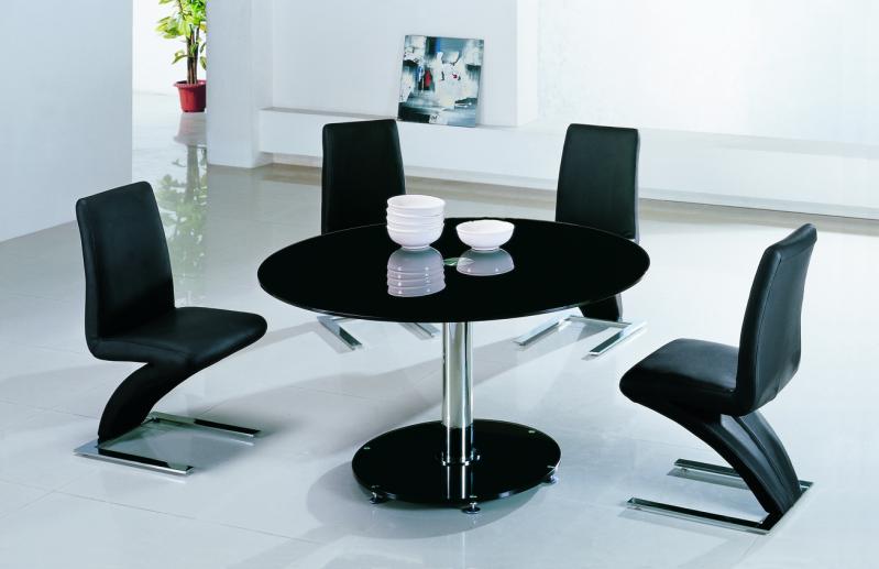 Maxi Dining Tables