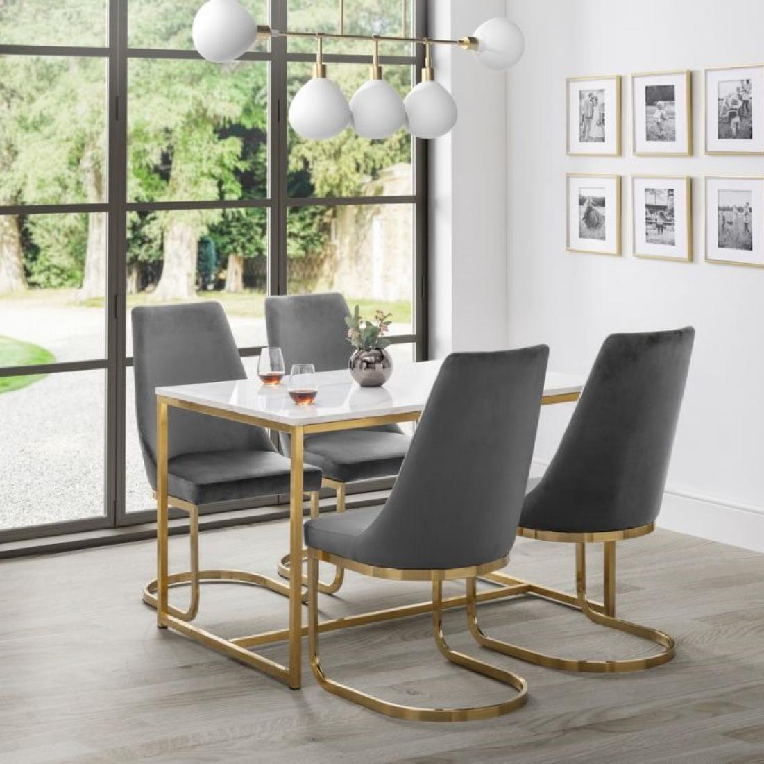 Scala Dining Tables