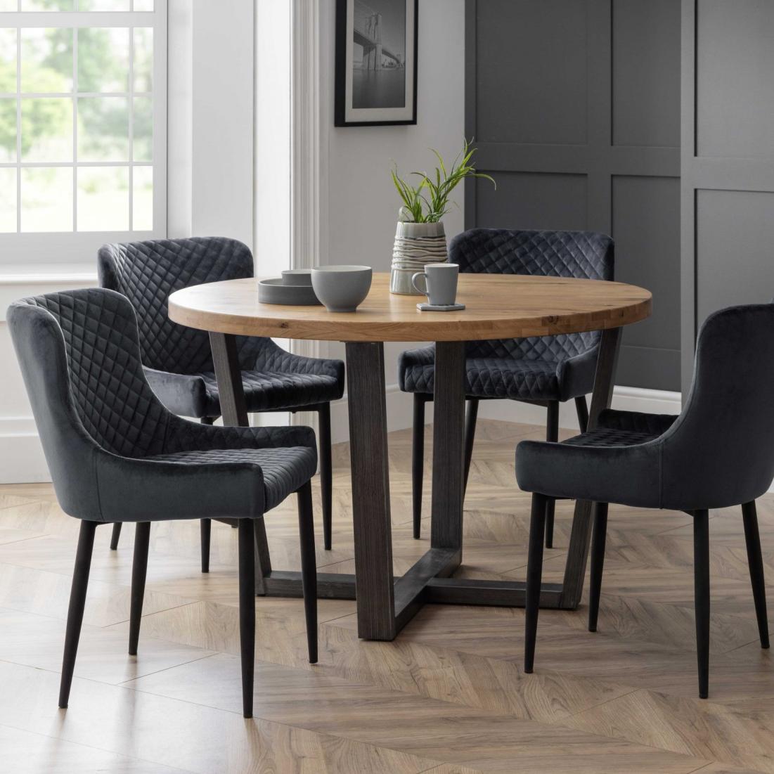 Brooklyn Round Dining Tables
