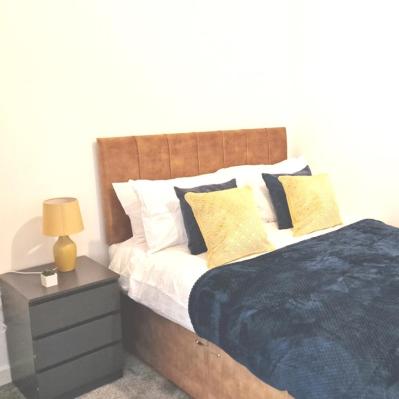 Coniston Tumeric divan with Cambourne Headboard