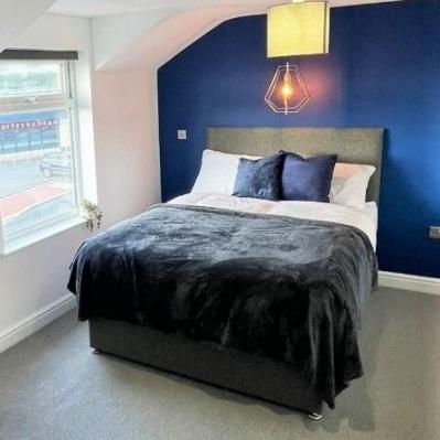Matisz Coal Divan Bed